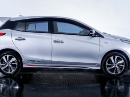 JUAL Toyota Yaris S TRD Sportivo AT 2019 Silver 5