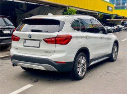 BMW X1 sDrive18i xLine 2019 Putih 6