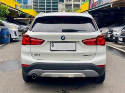 BMW X1 sDrive18i xLine 2019 Putih 5