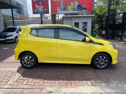 Daihatsu Ayla R Deluxe 1.2 AT 2021	Kuning - TDP Rendah - Pajak Aman 3