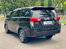 Toyota Kijang Innova V A/T Diesel 2022 Hitam 4