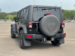 JEEP WRANGLER 3.8L AT HITAM 2011 TERMURAH DIJUAL CEPAT 4