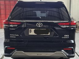 Toyota Innova Zenix Q Hybrid Modelista A/T ( Matic ) 2023 Hitam Km 15rban Mulus Gress 5