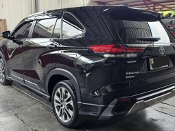 Toyota Innova Zenix Q Hybrid Modelista A/T ( Matic ) 2023 Hitam Km 15rban Mulus Gress 4