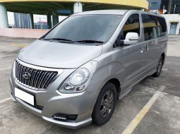 2017 Hyundai H-1 Elegance 12 Seat Jok Kulit B GANJIL Pjk NOV 2025 Siap Pakai Luar Kota KREDIT DP15jt 2