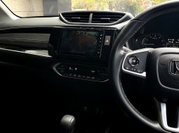Honda BR-V Prestige CVT with Honda Sensing 2023 hitam km 25 ribuan 7