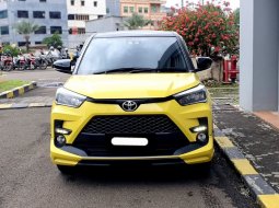 Toyota Raize 1.0T GR Sport CVT TSS (Two Tone) 2022 kuning km 17 ribuan dp35jt saja