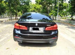 BMW 530i AT HITAM 2020 , TERMURAH 8