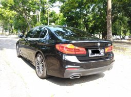 BMW 530i AT HITAM 2020 , TERMURAH 10