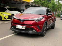 CHR HYBRID AT 2021 MERAH , LIKE NEW GOOD CONDITION 3