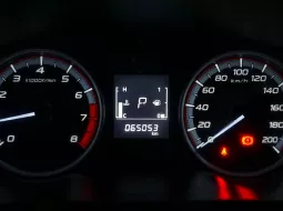Nissan Livina VE AT 2019 Hitam 13