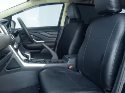 Nissan Livina VE AT 2019 Hitam 14