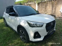 Daihatsu Rocky 1.0 R TC CVT ASA 2021 Putih