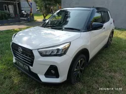 Daihatsu Rocky 1.0 R TC CVT ASA 2021 Putih 3