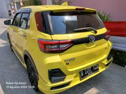 Toyota Raize 1.0T GR Sport CVT (One Tone) 2021 Kuning 3