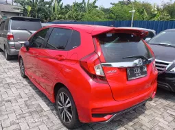 Honda Jazz RS 2020 Merah 8