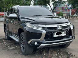 PAJERO DAKAR 4x2 AT 2018 HITAM TERMURAH SIAP PAKAI 2