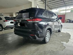 Toyota Innova Zenix G 2.0 Bensin AT ( Matic ) 2023 Hitam Low km 19rban Good Condition siap pakai 4