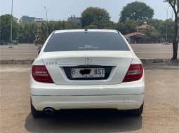 Mercedes-Benz C-Class C 200 Avantgarde Line 2014 6