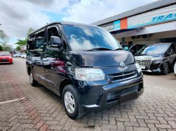 Daihatsu Gran Max 1.5 D FACE TO FACE AC&PS MT 2020