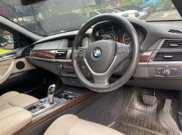 BMW X5 xDrive35i Executive 2012 SUV 7