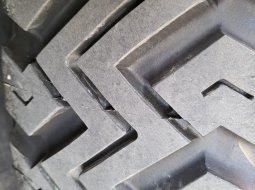 MURAH+banBARU Mitsubishi Fuso tronton 6x2 HD Box besi 2023 bok 9