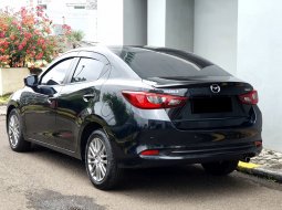 Mazda 2 Sedan 2022 skyactive gt hitam km 20rb cash kredit proses bisa dibantu 15