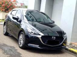 Mazda 2 Sedan 2022 skyactive gt hitam km 20rb cash kredit proses bisa dibantu 2