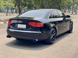 Audi A4 1.8 TFSI AT 2010 Hitam 4