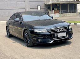 Audi A4 1.8 TFSI AT 2010 Hitam 2
