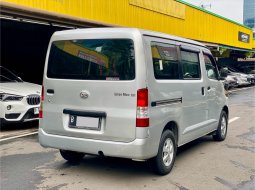 Daihatsu Gran Max D manual 2015 Silver 4