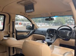 Hyundai H-1 Royale 2018 MPV 10