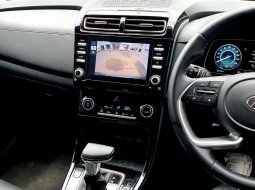 Hyundai Creta 2022 style biru dp 50 jt 10