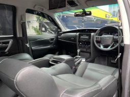 Toyota Fortuner New  4x4 2.8 GR Sport A/T 2022 SUV 8