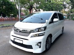 VELLFIRE Z GOLDEN EYE AT 2015 , JUAL CEPAT 3