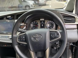 Toyota Kijang Innova 2.4V 2022 Hitam 11