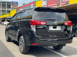 Toyota Kijang Innova 2.4V 2022 Hitam 5
