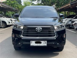 Toyota Kijang Innova 2.4V 2022 Hitam