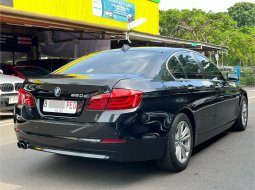 BMW 520d DIESEL AT HITAM 2013 4