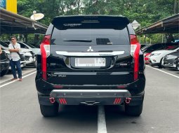 Mitsubishi Pajero Sport Dakar 2018 SUV 4