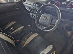 Toyota Sienta E Mt 2017 Hitam 7
