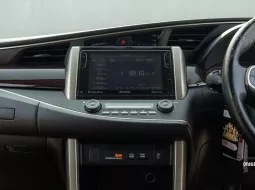 Toyota Kijang Innova Q Venturer 2.4 AT 2019 - Unit Mulus Bisa Showing - B2785UOK 8