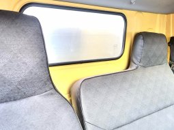 MULUS+banBARU Mitsubishi Colt diesel FE 74 L box aluminium 2018 bok 2