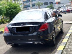 Mercedes-Benz C-Class C 200 Avantgarde Line 2016 hitam km 33 ribuan 15