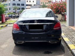 Mercedes-Benz C-Class C 200 Avantgarde Line 2016 hitam km 33 ribuan 14