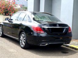 Mercedes-Benz C-Class C 200 Avantgarde Line 2016 hitam km 33 ribuan 16