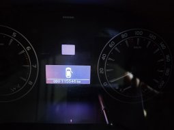 Toyota Innova G 2.0 AT ( Matic ) 2017 Silver Km 115rban bekasi 7