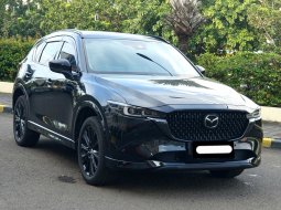 Mazda CX-5 Kuro Edition 2023 hitam km 7 ribuan sunroof