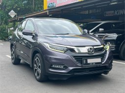 HONDA HR-V SE AT GREY 2021!!