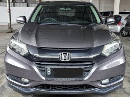 Honda HRV S A/T ( Matic ) 2015 Abu2 Km 48rban Good Condition